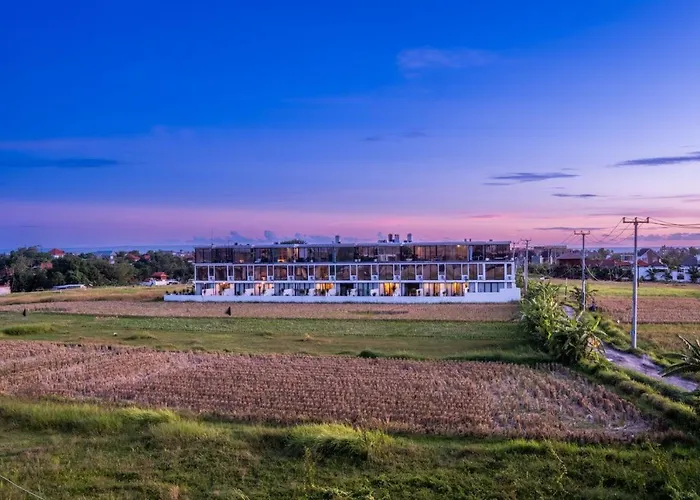 Brand New With Stunning Sunset Views Munggu